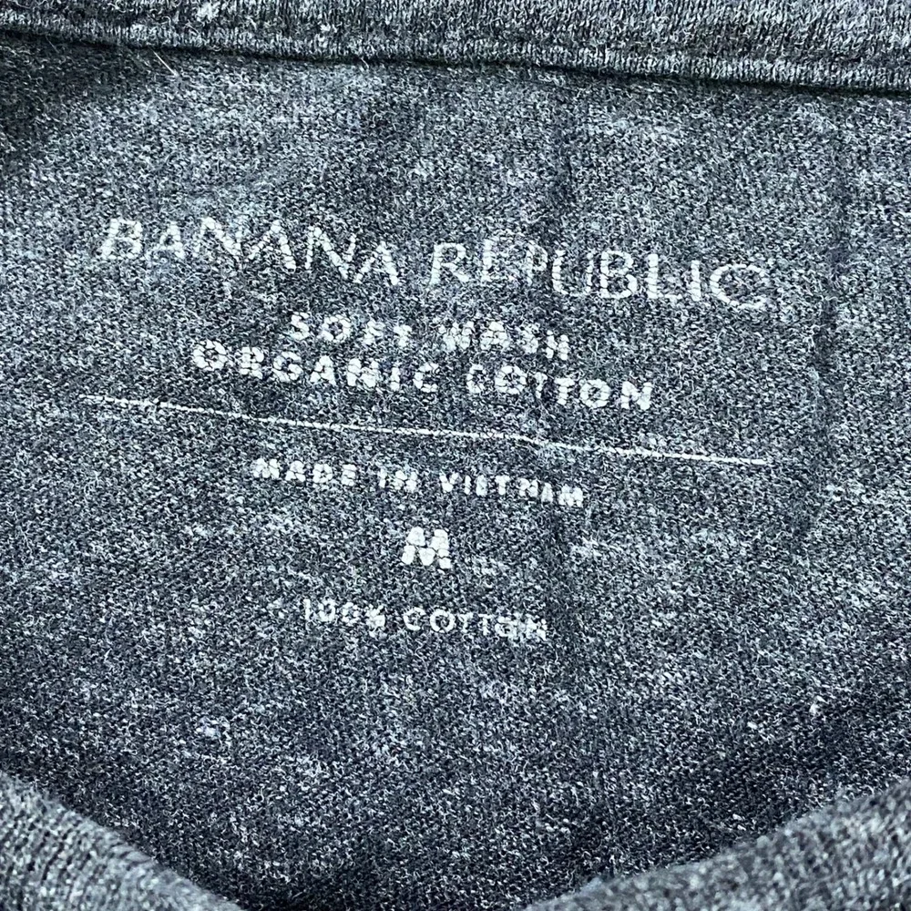 Banana Republic T-Shirt Mens M Minimalist Organic Cotton Soft Wash Grey Casual
